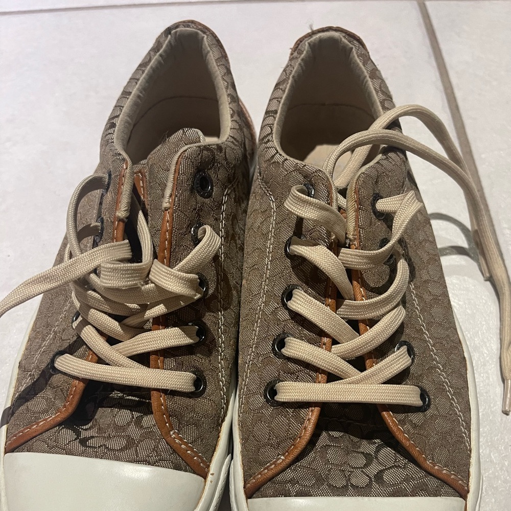 Coach women’s size 8 tennis shoes